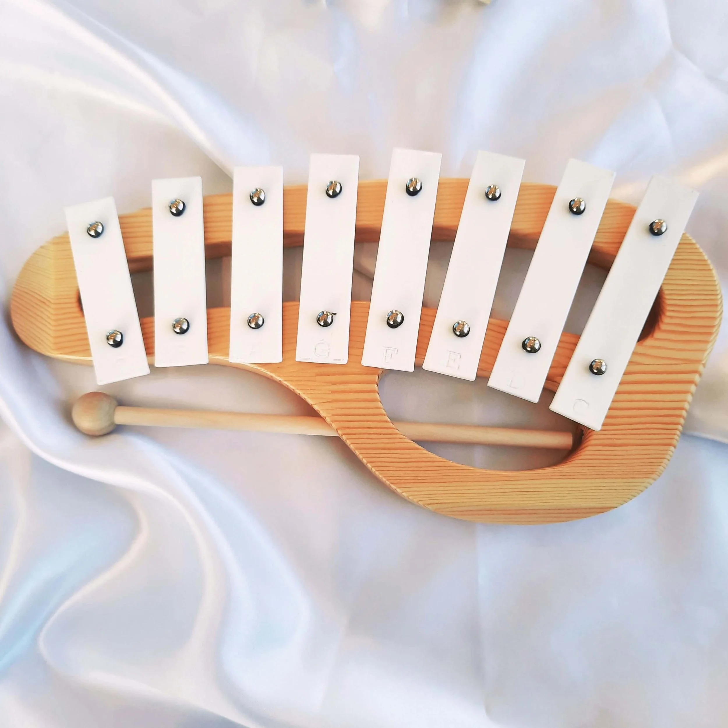 Wooden xylophone online